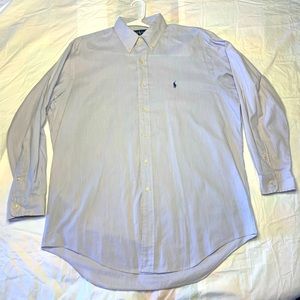 Ralph Lauren men’s Yarmouth 100% cotton long sleeve dress shirt.